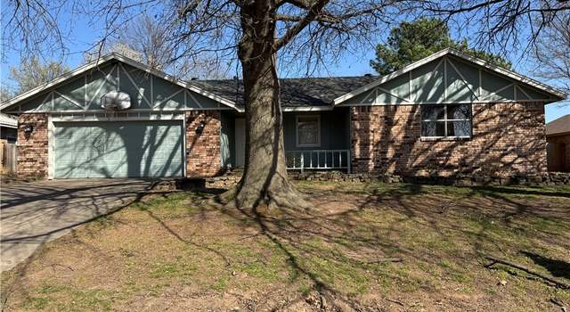 Photo of 2707 S 44th St, Springdale, AR 72762