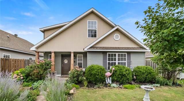Photo of 4469 W Pecan St, Fayetteville, AR 72704