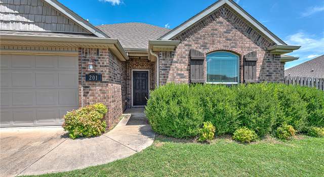 Photo of 201 Napoli Ln, Centerton, AR 72719