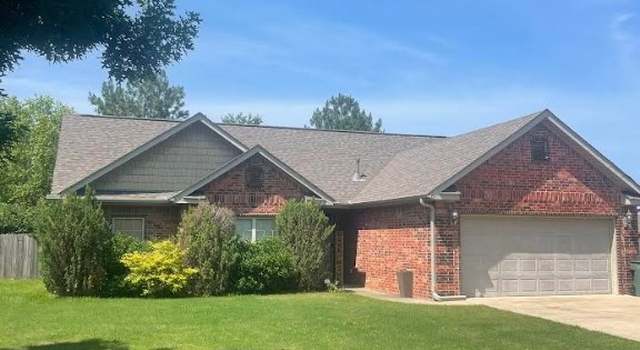Photo of 4086 W Chantilly Dr, Fayetteville, AR 72704