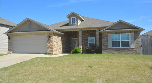 Photo of 2412 Hickory Wood Ave, Lowell, AR 72745