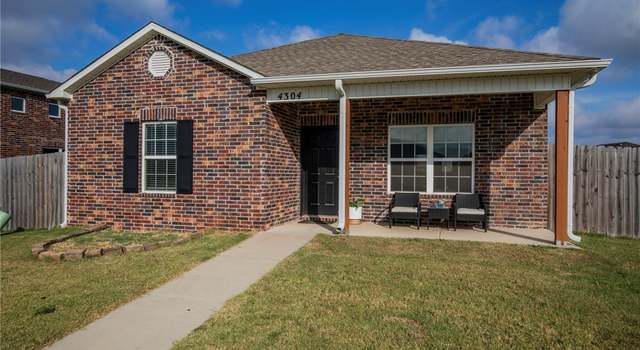 Photo of 4304 SW Lexington Ave, Bentonville, AR 72713