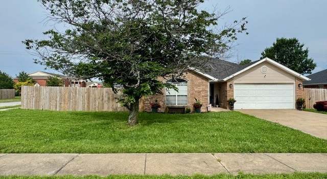 Photo of 1506 SW Thorton St, Bentonville, AR 72713