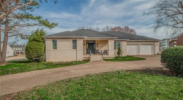 Photo of 8 S Bruce Lietzke Ct, Rogers, AR 72758