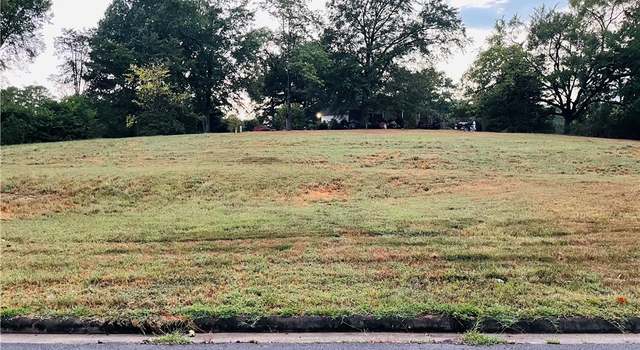 Photo of 262 S Enid Ave, Russellville, AR 72801