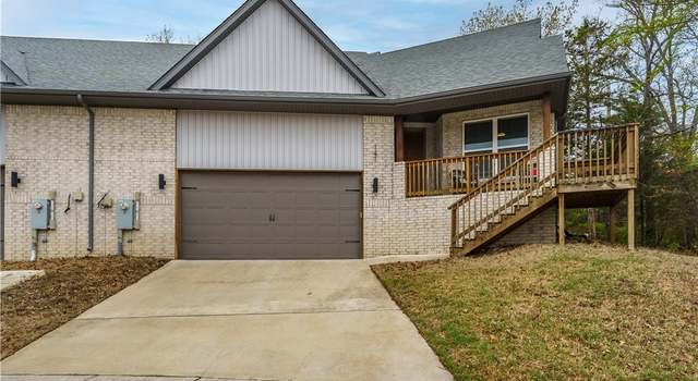 Photo of 147 Pinyon, Fayetteville, AR 72701