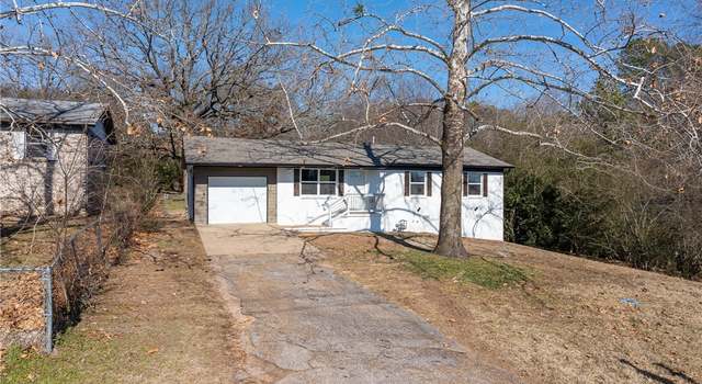 Photo of 2002 Gordon Dr, Ozark, AR 72949