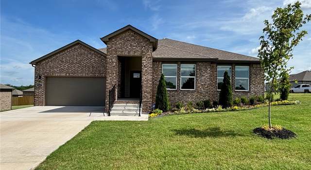 Photo of 1002 Vista Ave, Prairie Grove, AR 72753
