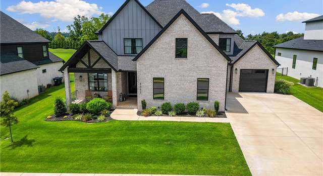 Photo of 4302 S Exeter Dr, Rogers, AR 72758