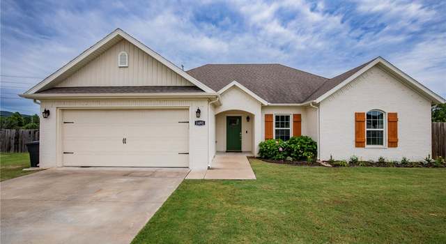 Photo of 1491 General Fagan Dr, Prairie Grove, AR 72753
