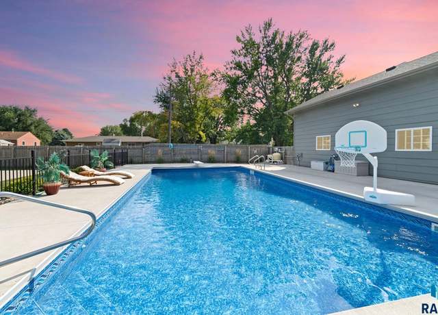 Property at 300 S Park Ave, Colton, SD 57018, 4 beds, 2.5 baths