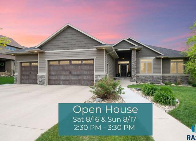 Property at 2900 W Stratton St, Sioux Falls, SD 57108, 5 beds, 3 baths