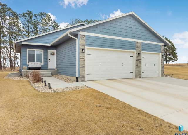 Property at 6300 N Deadwood Ave, Sioux Falls, SD 57104, 3 beds, 3 baths