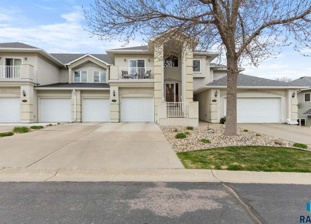 Property at 5919 S Grand Lodge Pl #37, Sioux Falls, SD 57108, 4 beds, 3 baths