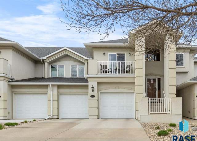 Property at 5919 S Grand Lodge Pl #37, Sioux Falls, SD 57108, 4 beds, 3 baths