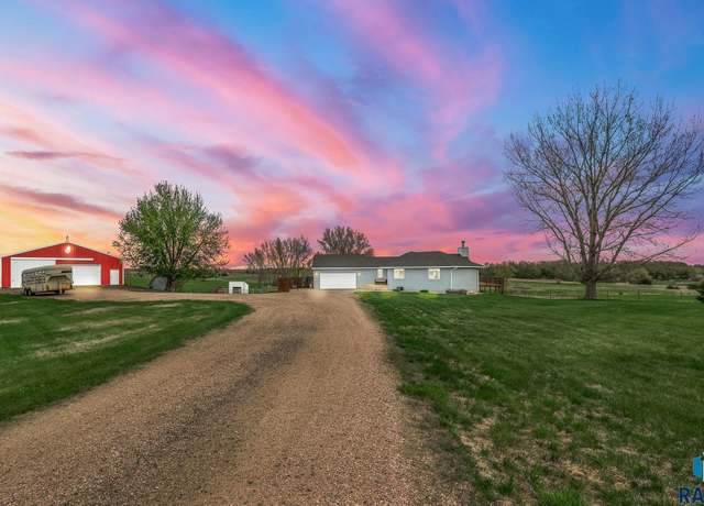 Property at 25218 482nd Ave, Garretson, SD 57030-0179, 4 beds, 3.5 baths