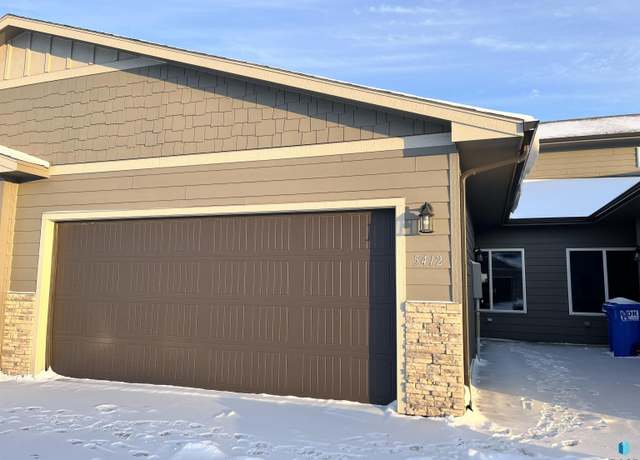 Property at 5412 S Seville Pl, Sioux Falls, SD 57108, 3 beds, 2.5 baths