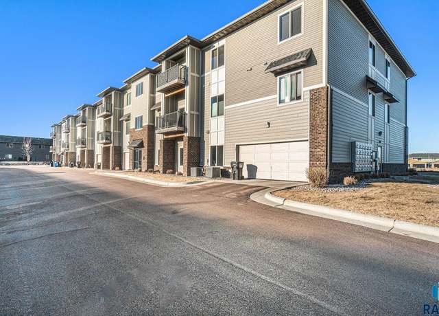 Property at 7701 S Townsley Ave #214, Sioux Falls, SD 57108, 2 beds, 1 bath