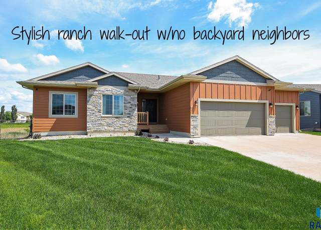 Property at 9505 W Keyrell Cir, Sioux Falls, SD 57106, 6 beds, 3 baths