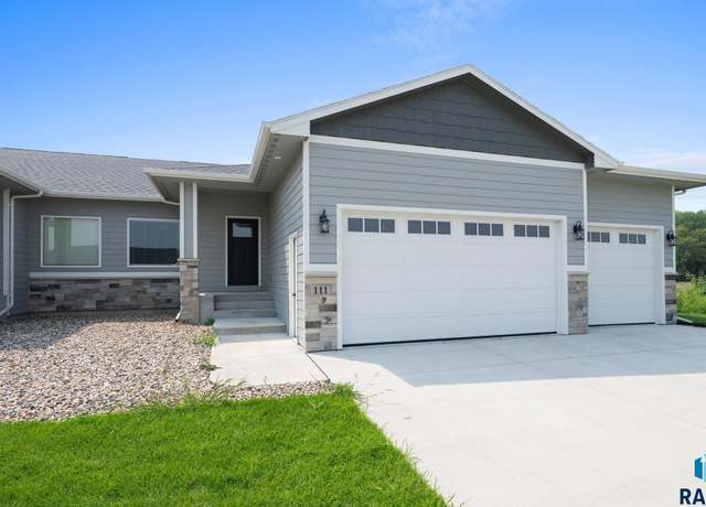 Property at 111 Mydland Dr Dr, Harrisburg, SD 57032, 3 beds, 2 baths