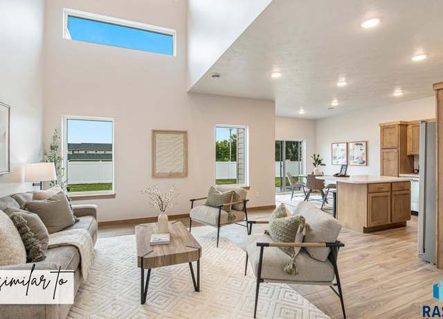 Property at 5700 E Avett Pl, Sioux Falls, SD 57108, 3 beds, 2.5 baths