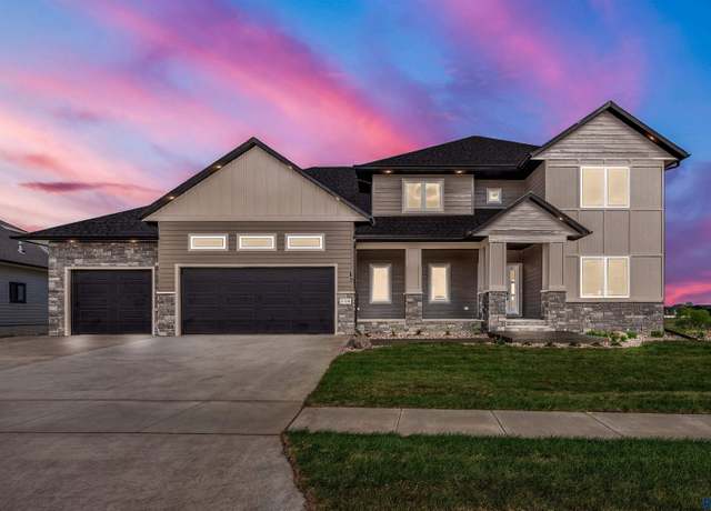 Property at 2108 N Hacksaw Trl, Sioux Falls, SD 57107, 6 beds, 3.5 baths