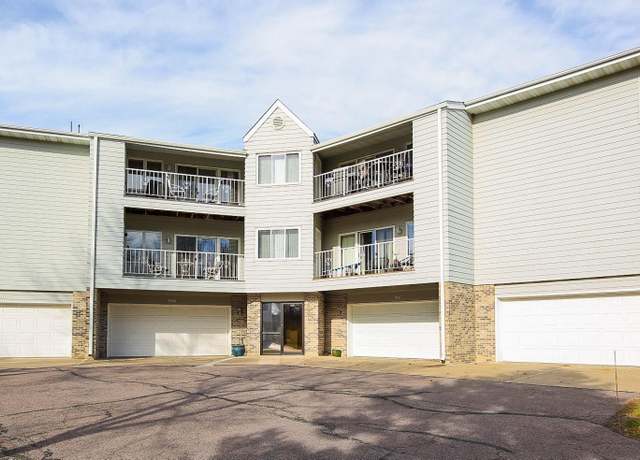 Property at 4601 S Oxbow Ave #302, Sioux Falls, SD 57106, 3 beds, 2 baths