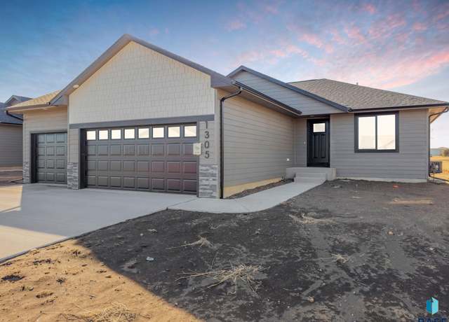 Property at 1305 N Mae Pl, Tea, SD 57064, 2 beds, 2 baths