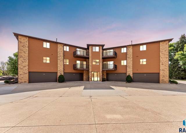 Property at 3000 W 34th St #201, Sioux Falls, SD 57105, 2 beds, 2 baths