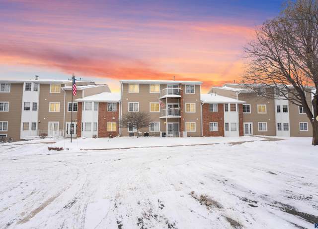 Property at 1104 W 57th St #301, Sioux Falls, SD 57108, 2 beds, 2 baths