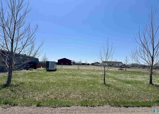 Property at 507 Codgers Cove Rd, Pierre, SD 57501