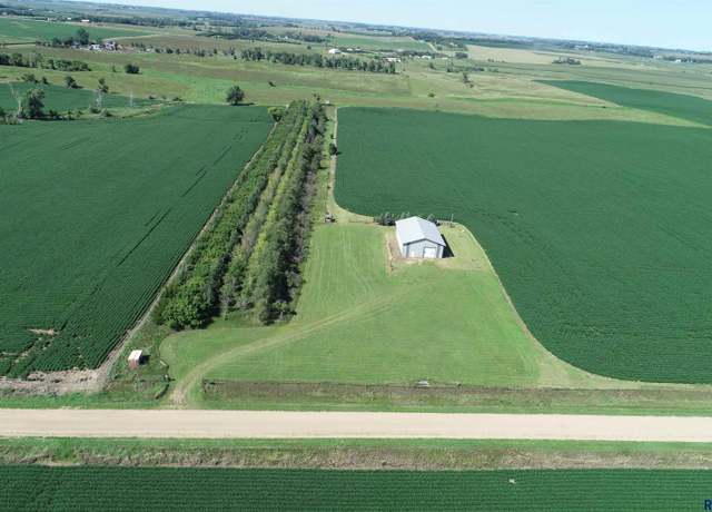 Property at 2010 E 9th St, Hartford, SD 57033