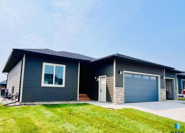 Property at 123 Caulfield St, Harrisburg, SD 57032, 4 beds, 3 baths
