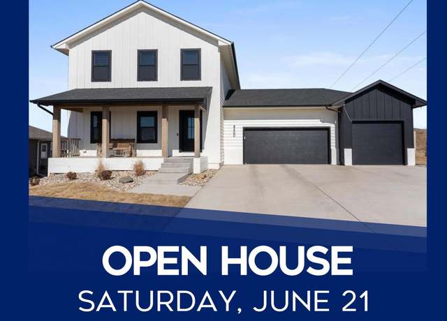 Property at 8400 E Willow Leaf St, Sioux Falls, SD 57110, 4 beds, 3.5 baths