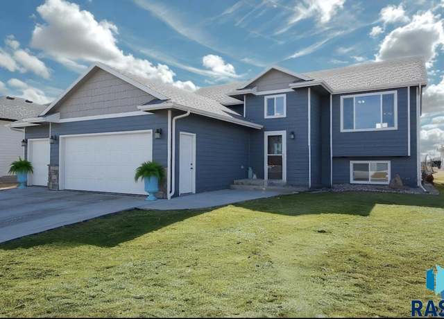 Property at 109 Patricia St, Harrisburg, SD 57032, 4 beds, 3 baths