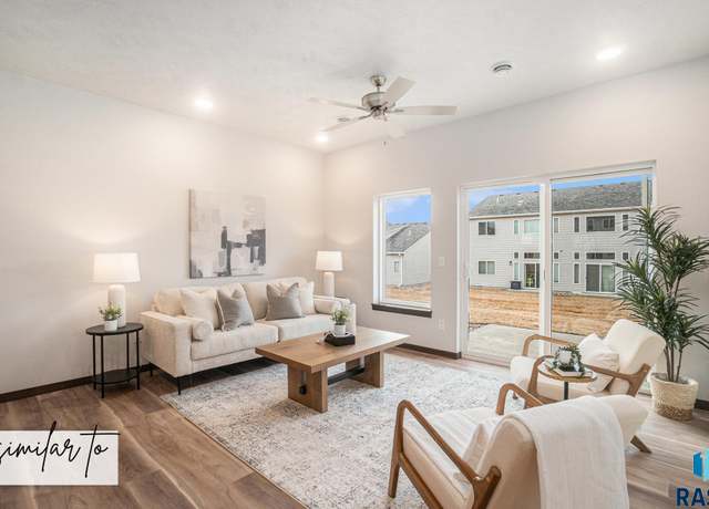 Property at 8011 E Tencate Pl, Sioux Falls, SD 57110, 3 beds, 2.5 baths