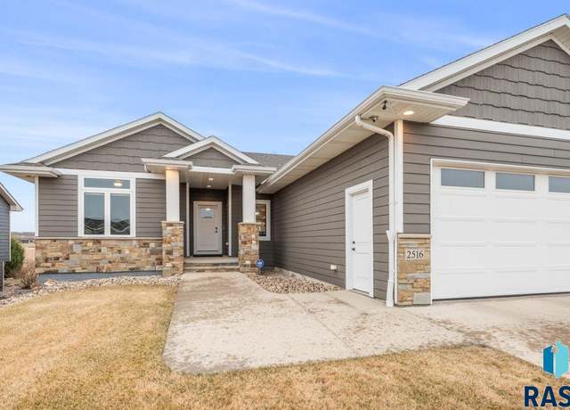Property at 2516 E Whisper Trl, Sioux Falls, SD 57108, 4 beds, 3 baths