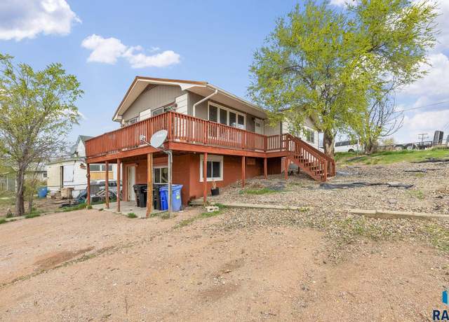 Property at 1019 Herman St, Rapid City, SD 57701, 6 beds, 2 baths