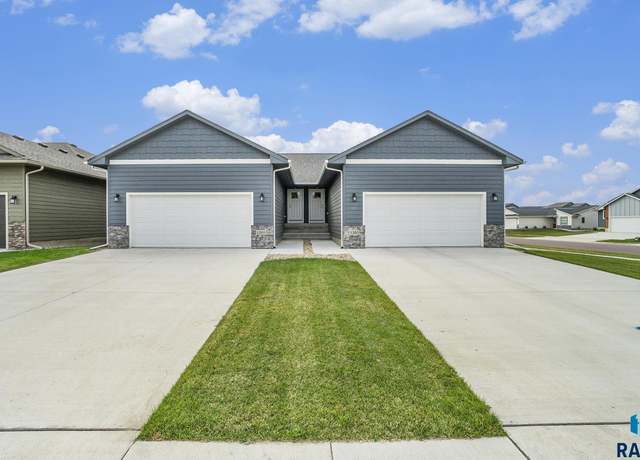 Property at 1205 NE 11th St, Madison, SD 57042, 4 beds, 2 baths