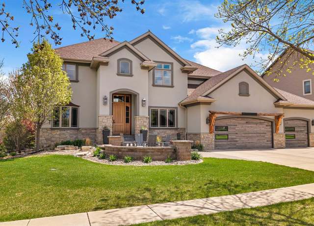 Property at 5604 S Jersey Tess Dr, Sioux Falls, SD 57108, 6 beds, 5 baths