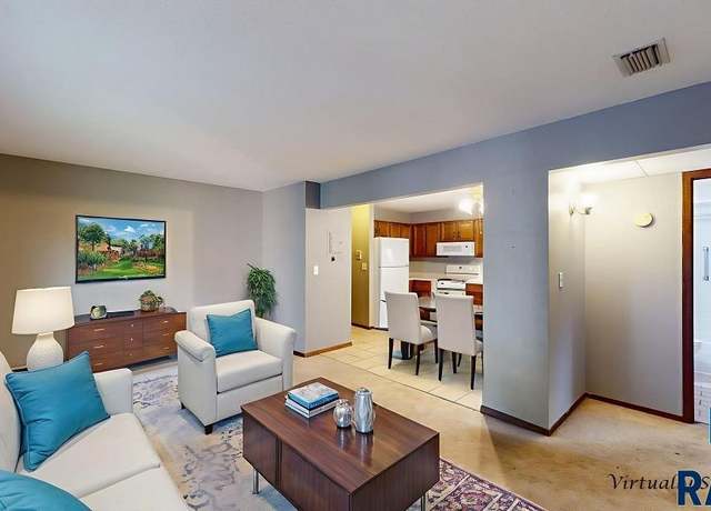 Property at 3604 S Gateway Blvd #204, Sioux Falls, SD 57106, 2 beds, 1 bath