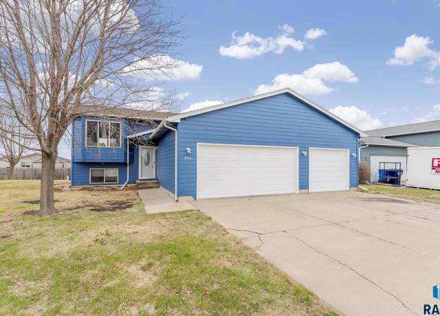 Property at 804 lois Ln, Harrisburg, SD 57032, 3 beds, 2 baths