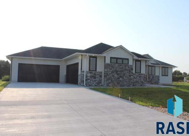 Property at 27124 Meadowlark Ct, Harrisburg, SD 57032, 3 beds, 2 baths
