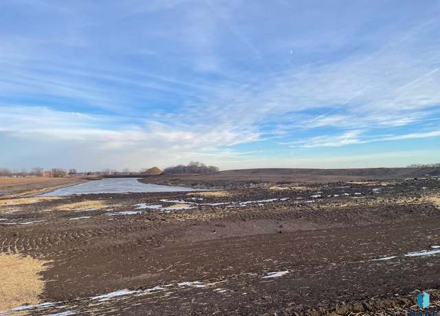 Property at 712 Sandpiper Ln, Wentworth, SD 57075