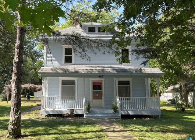 Property at 505 Park Blvd, Hurley, SD 57036, 4 beds, 2 baths