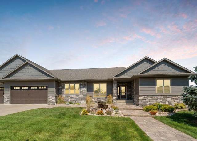 Property at 2708 W Bitterroot St, Sioux Falls, SD 57108, 6 beds, 3 baths