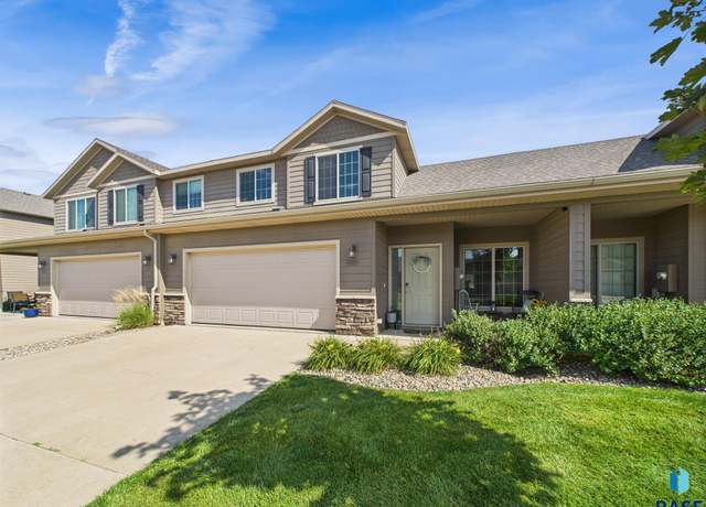 Property at 2405 E Meadowside Pl, Sioux Falls, SD 57108, 2 beds, 1.5 baths