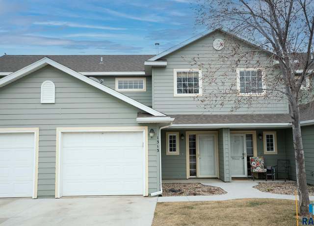Property at 1313 N Hazel Pl, Sioux Falls, SD 57107, 2 beds, 1 bath