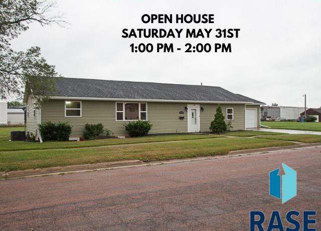 Property at 717 SW 2nd St, Madison, SD 57042, 5 beds, 3 baths