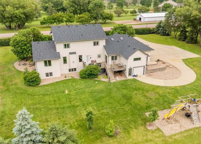 Property at 27115 480th Ave, Harrisburg, SD 57032, 7 beds, 4 baths